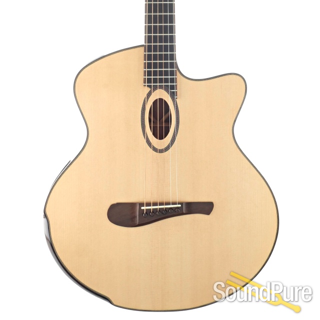 Alan Beardsell 2006 4G Spruce/Walnut Guitar #96 - Used — image 1