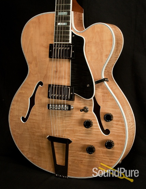 Heritage H550 Archtop Guitar - MINT — image 9