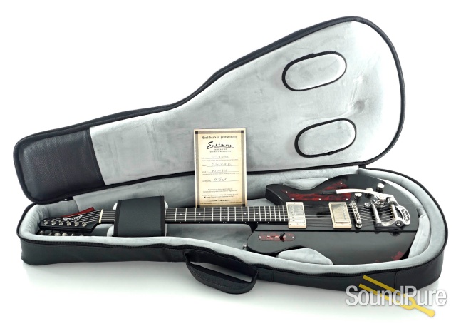Eastman Juliet V-B-BK with Bigsby Electric Guitar #P2201596 — image 5