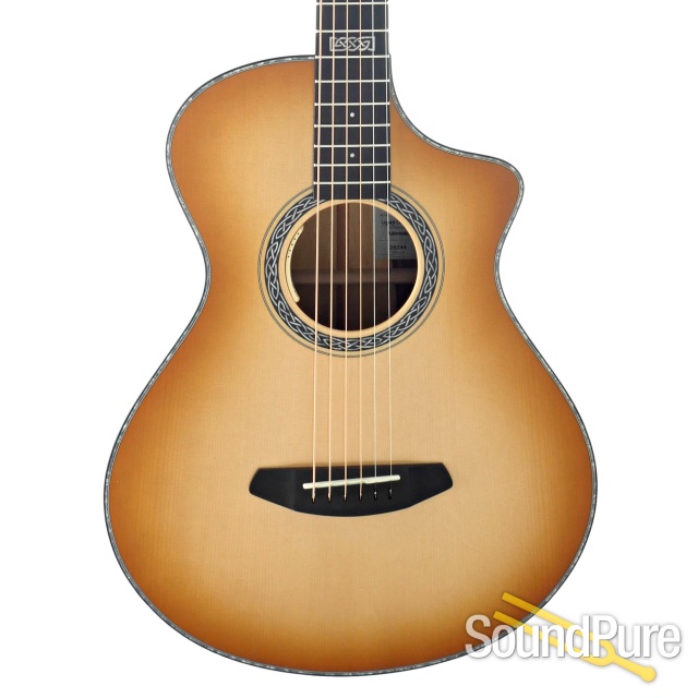 Breedlove Legacy Concertina Acoustic Guitar #26224 - Used — image 1