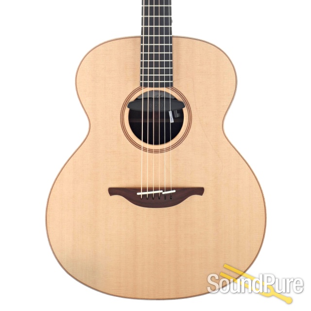 Lowden 0-32 Sitka/EIR Grand Concert Guitar #24555 - Used — image 1