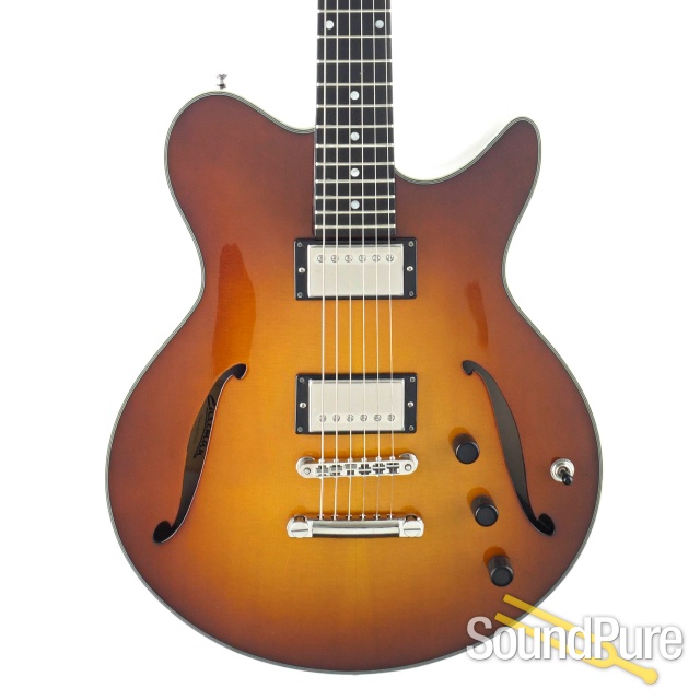 Eastman Romeo Semi-Hollow Electric Guitar #P2201264 — image 1