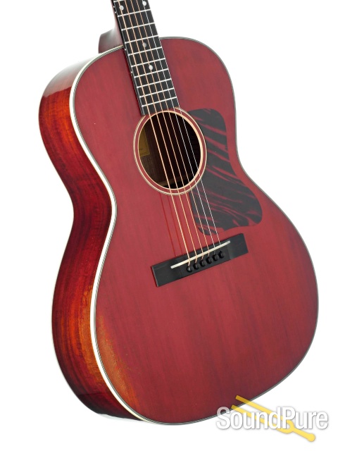 Eastman E10OOSS/V Adirondack/Mahogany Acoustic #M2250159 — image 2