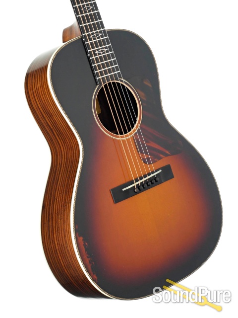 Eastman E20OOSS/V-SB Acoustic Guitar #M2250020 — image 2