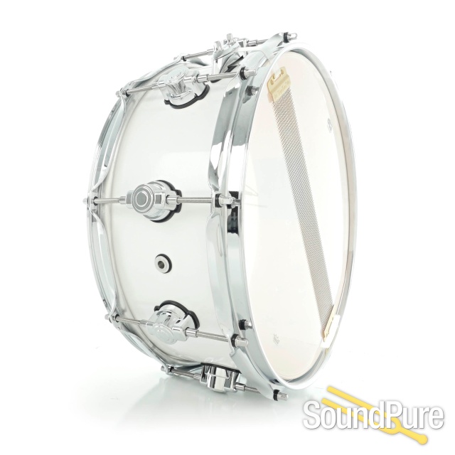 DW 5.5x14 Performance Series Snare Drum Ice White Used — image 3