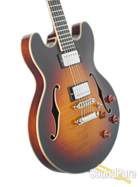 Eastman T185MX-CS Classic Sunburst Guitar #11145338 - Used — image 2