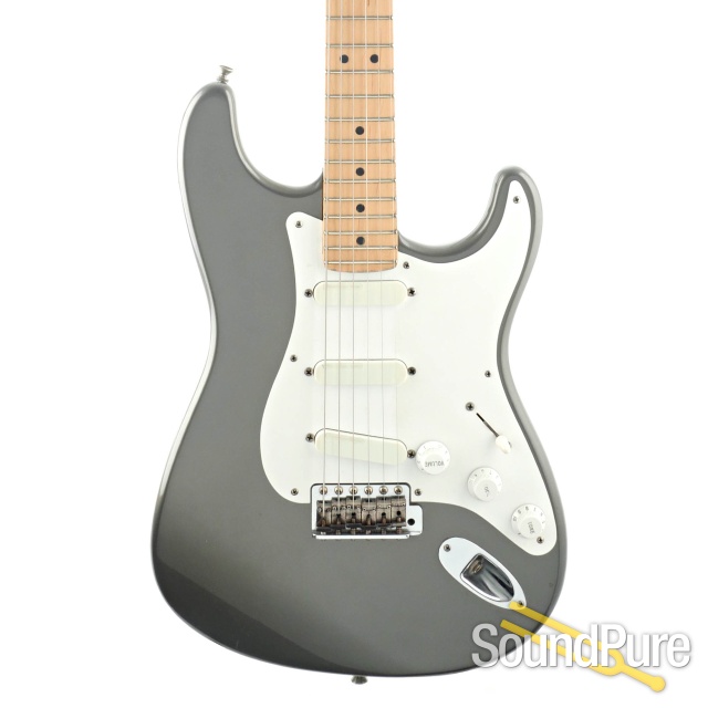 Fender 1996 Clapton Strat Electric Guitar #SN6939783 - Used — image 1