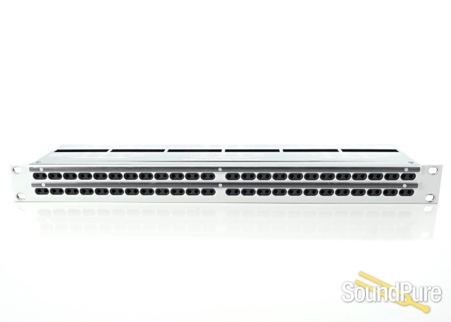 Redco R196-D25PG DB25 96pt TT Patch Bay - Used — image 1