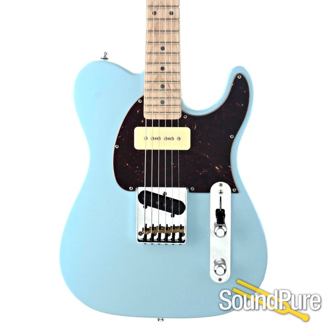 G&L ASAT Classic Bluesboy Himalayan Blue #CLF069841 - Used — image 1