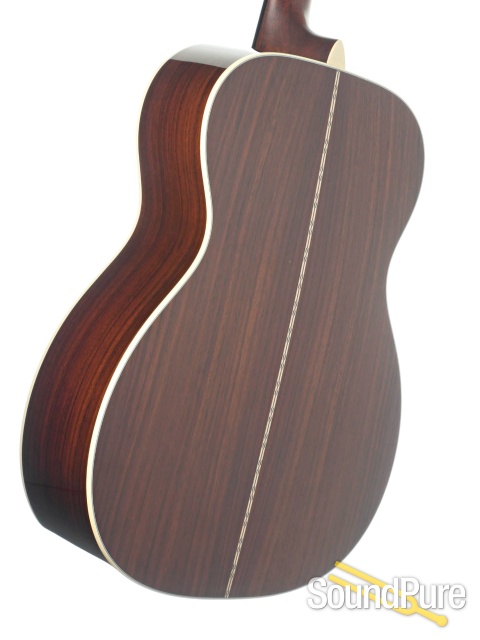Martin OM-28 Acoustic Guitar #2400027 - Used — image 4