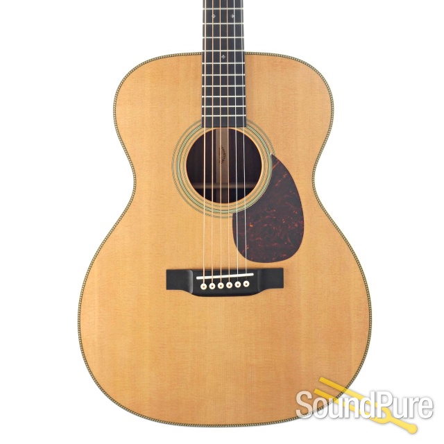 Martin OM-28 Acoustic Guitar #2400027 - Used — image 1