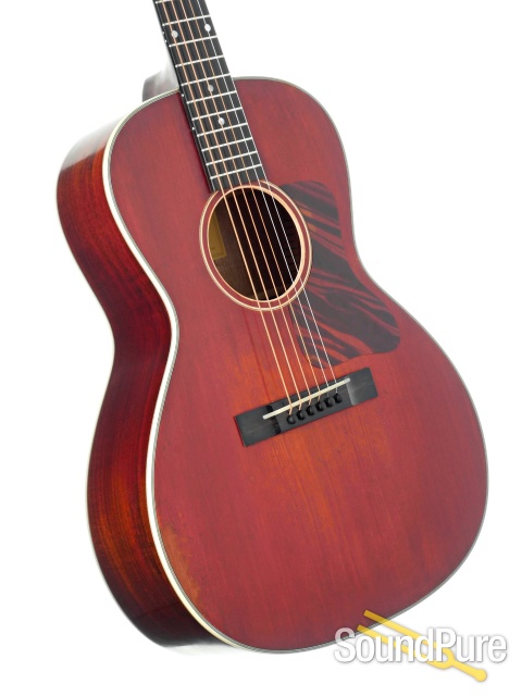 Eastman E10OOSS/V Adirondack/Mahogany Acoustic #M2200102 — image 2