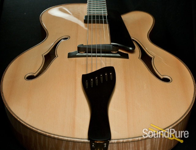 Buscarino Artisan Archtop Guitar - NEAR MINT! — image 5