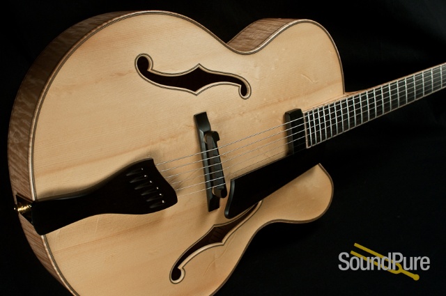 Buscarino Artisan Archtop Guitar - NEAR MINT! — image 7