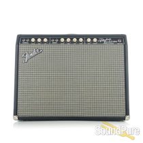 Fender "Custom" Vibrolux Reverb Reissue #AB007270 - Used Fender "Custom" Vibrolux Reverb Reissue #AB007270 - Used