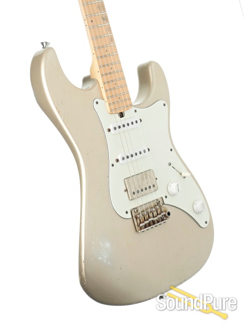 Friedman Vintage S Antique Silver Guitar #1018-881 - Used — image 2