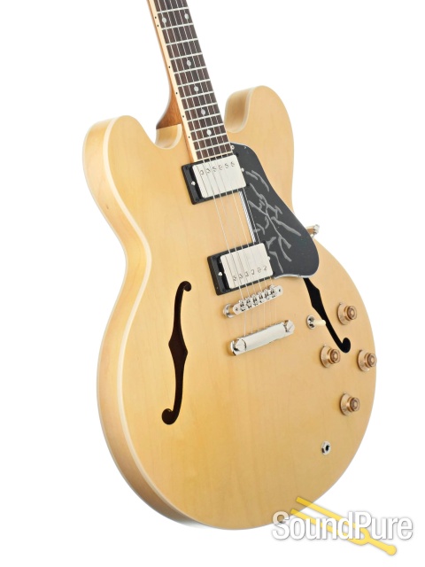 Gibson ES-335 Natural Electric Guitar #221420089 - Used — image 2