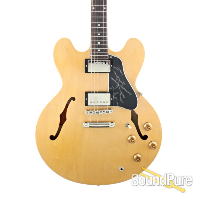 Gibson ES-335 Natural Electric Guitar #221420089 - Used — image 1