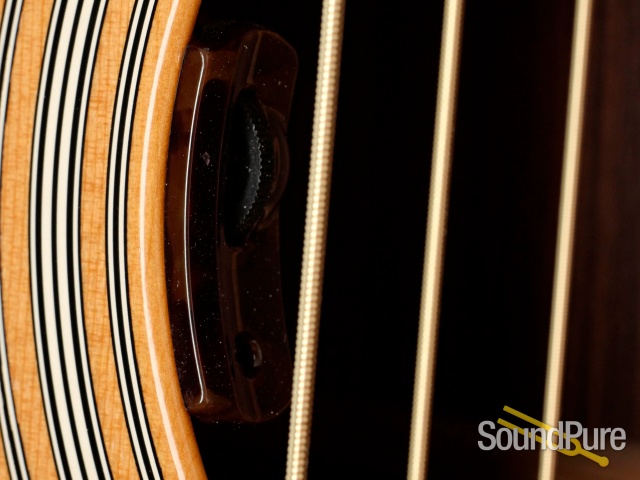 1998 Martin HD-28 with Lyric Pickup #667709 — image 2