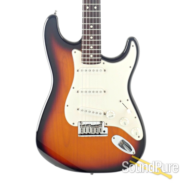 Fender Am Standard Stratocaster Guitar #N7297337 - Used — image 1