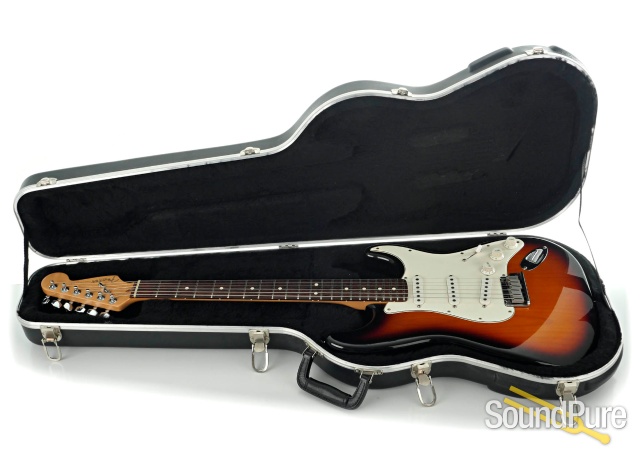 Fender Am Standard Stratocaster Guitar #N7297337 - Used — image 4