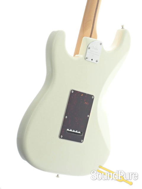 Fender Am Pro II Olympic White Strat #US210105908 - Used — image 3