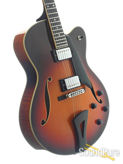 Comins GCS-16-2 Autumn Burst Archtop Guitar #218025 - Used — image 2