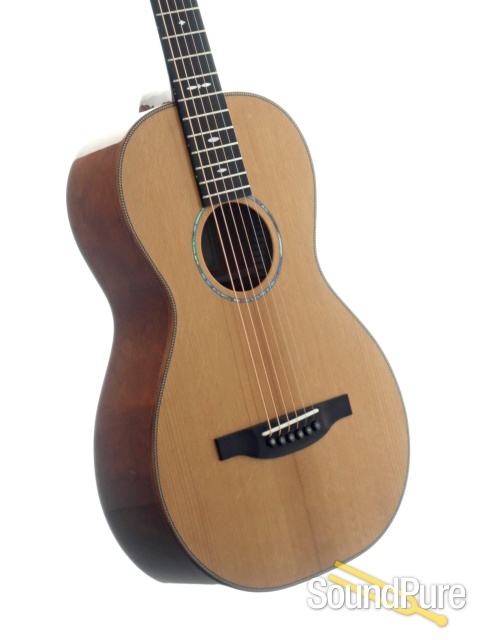 Boucher Limited Edition Heritage Goose Guitar #LE-MY-1001-P — image 2