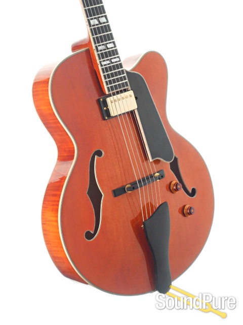Eastman AR580CE-HB Honey Burst Archtop Guitar #L2200554 — image 2