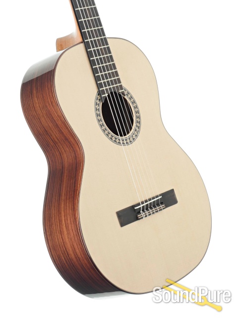 Kremona Romida Spruce/RW Nylon Guitar #10-017-2-06 - Used — image 2