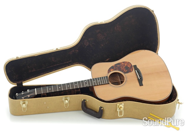 Boucher SG-42-V Adirondack/Mahogany Guitar #MY-1212-D - Used — image 5