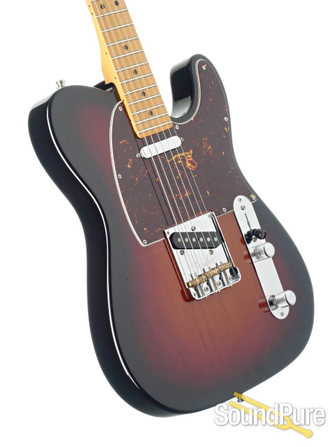 Fender Am Pro Tele 3-Tone Burst Guitar #US210106528 - Used — image 2