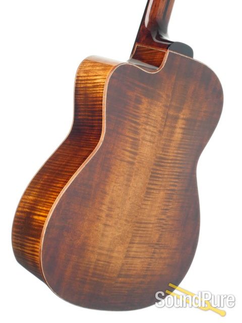 Eastman Cabaret-JB Nylon String Archtop #M2213266 — image 3