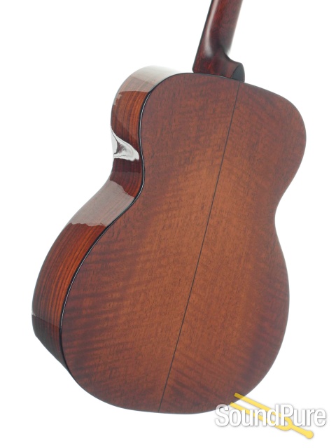 Eastman E10OM-SB Adirondack/Mahogany Acoustic #M2231353 — image 3