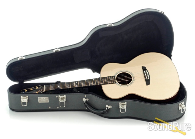 Goodall Grand Concert Short Scale Guitar #7040 - Used — image 5
