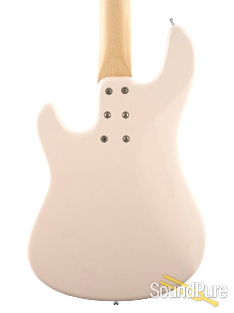Sandberg California V Short Scale Shell Pink Bass #44950 — image 5