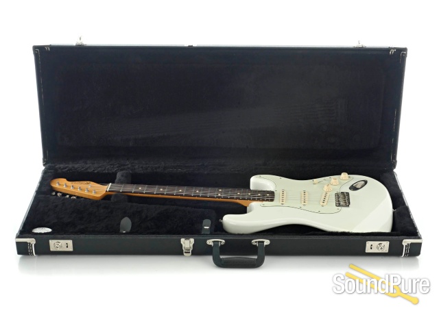 K-Line Springfield Olympic White Guitar #120020 - Used — image 4