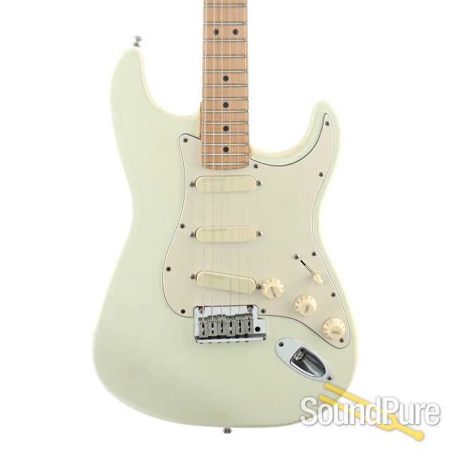 Fender AmStd Stratocaster Electric Guitar #N394190 - Used — image 1