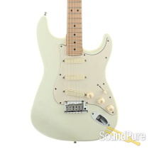 Fender AmStd Stratocaster Electric Guitar #N394190 - Used Fender AmStd Stratocaster Electric Guitar #N394190 - Used