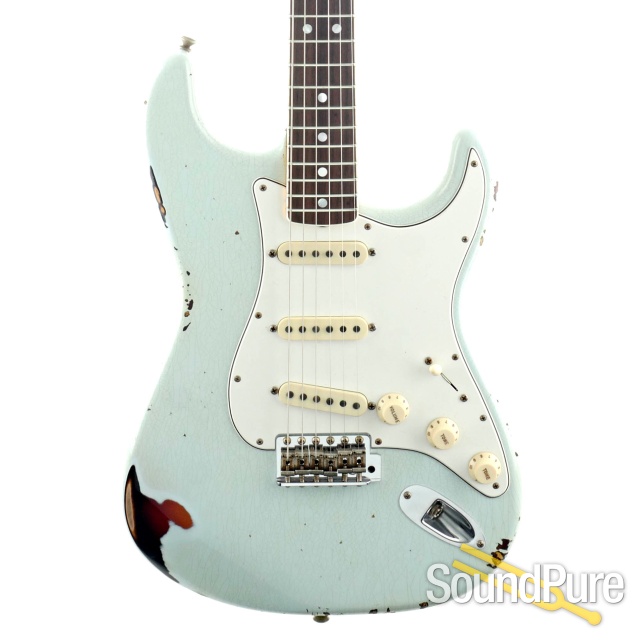 Fender CS '65 Heavy Relic Strat Guitar #CZ541568 - Used — image 1