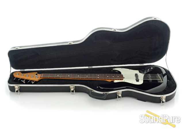 Fender American Standard Jazz Bass V #N6181649 - Used — image 4