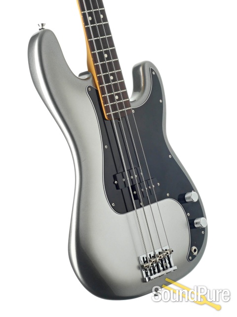 Fender Am Pro II P Bass Mercury #US22101568 - Used — image 2