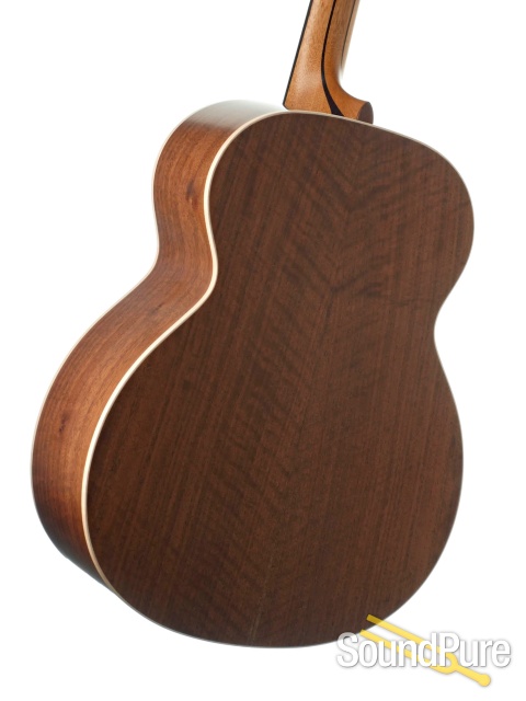 Lowden O-21 Sitka/Walnut Acoustic Guitar #27107 — image 3