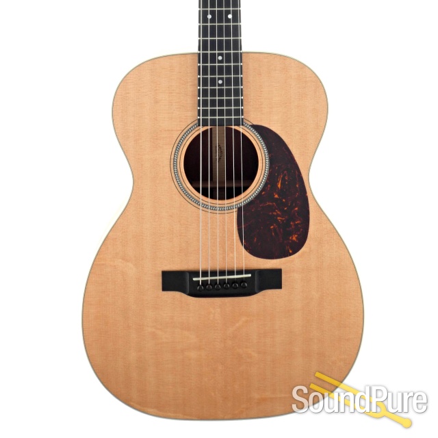 Martin 00-16e Acoustic Guitar #2473702 - Used — image 1