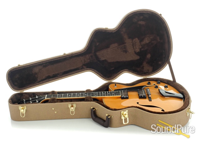 Comins GCS-16-2 Vintage Blonde Archtop Guitar #218079 — image 4