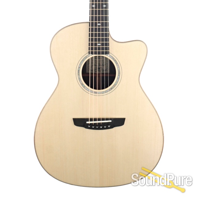 Goodall Grand Concert Cutaway Acoustic Guitar #RGCC7125 — image 1