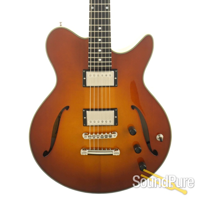 Eastman Romeo Semi-Hollow Electric Guitar #P2301390 — image 1