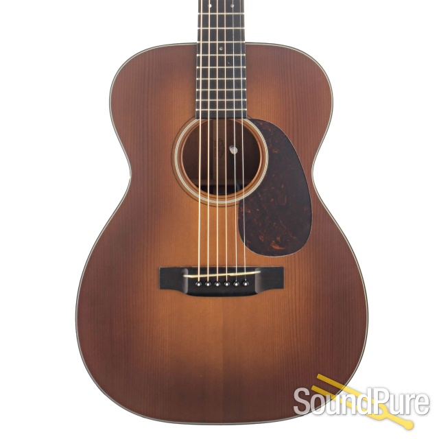 Martin Custom Shop 00-18V Acoustic Guitar #1558568 - Used — image 1
