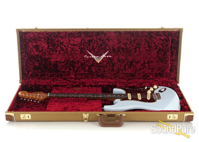 Fender CS Empire '67 Stratocaster Guitar #CZ562685 - Used — image 4