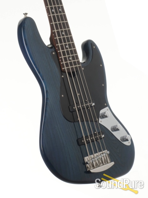 Roscoe V Classic 5-String Electric Bass #0204C - Used — image 2
